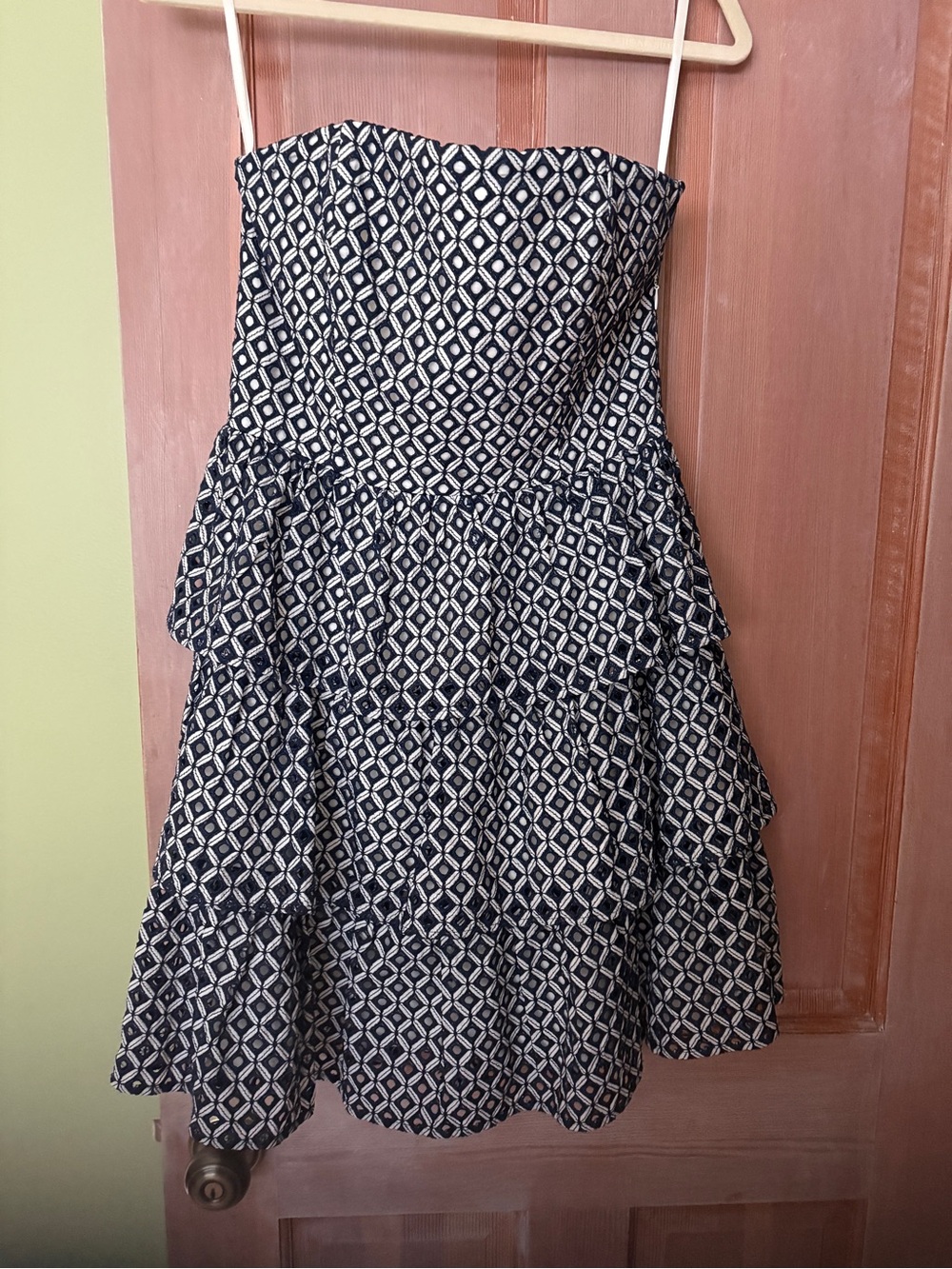 White House Black Market Navy and White Strapless Tiered Dress NWT